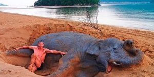 These Incredible Sand Sculptures By Andoni Bastarrika Are The Ultimate Childhood Dream