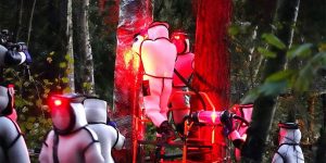 Wearing Futuristic Protective Suits, Washington State Crews Destroy First US Murder Hornet Nest