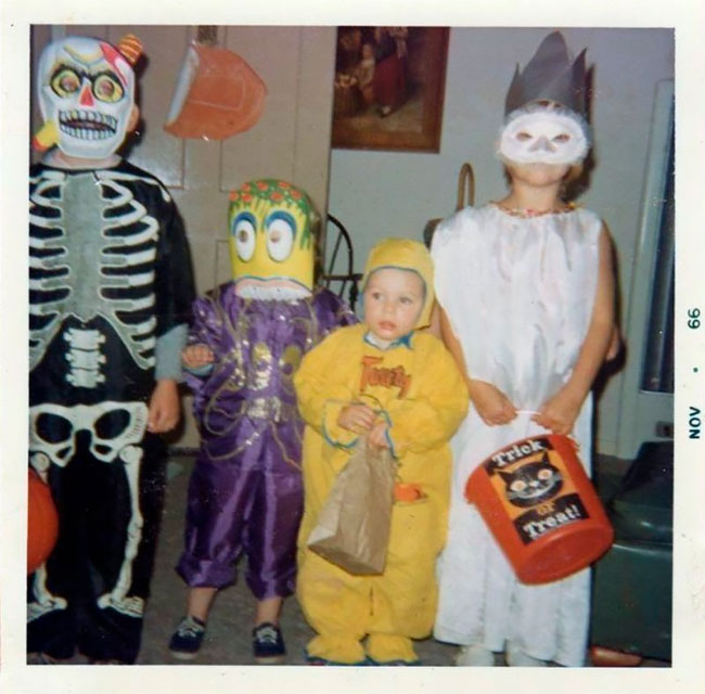 Lovely Photos of Halloween Costumes For Kids in the 1960-80s » Design ...