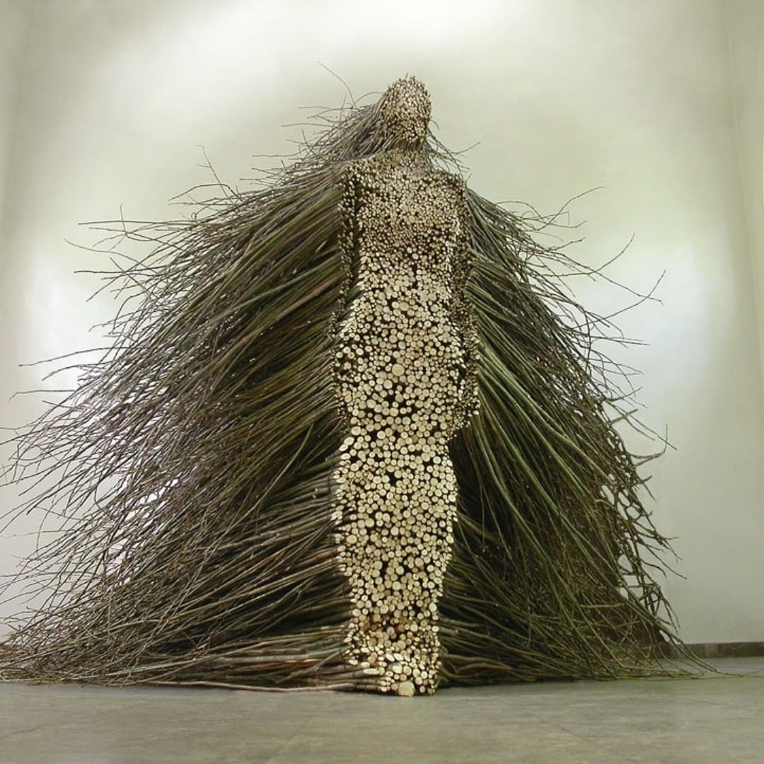 The Superb 'Stillness in Motion' Sculpture by Olga Ziemska » Design You  Trust