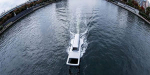 Zipper Fastener Ship: Boat Shaped Like Giant Zip Puller Looks Like It’s Opening the Water