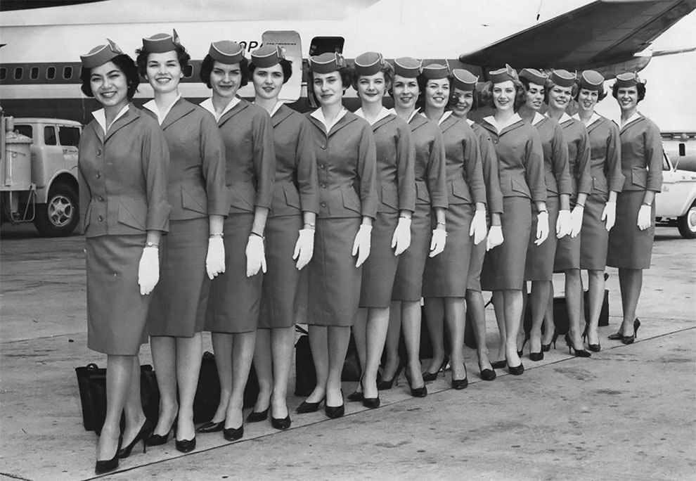 Flight attendants for Pacific Southwest Airlines showing off their undies  (early 1970s) : r/OldSchoolCool