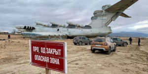 Explorer Visits Abandoned and World's Largest Ekranoplan, Here Are Some Great Pictures of The Inside and Outside
