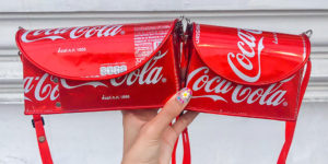 This Thai Man Transforms Tin Cans to Bags