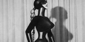 Bizarre Portraits of Cora Korsett With Tiny Waist in the 1970s