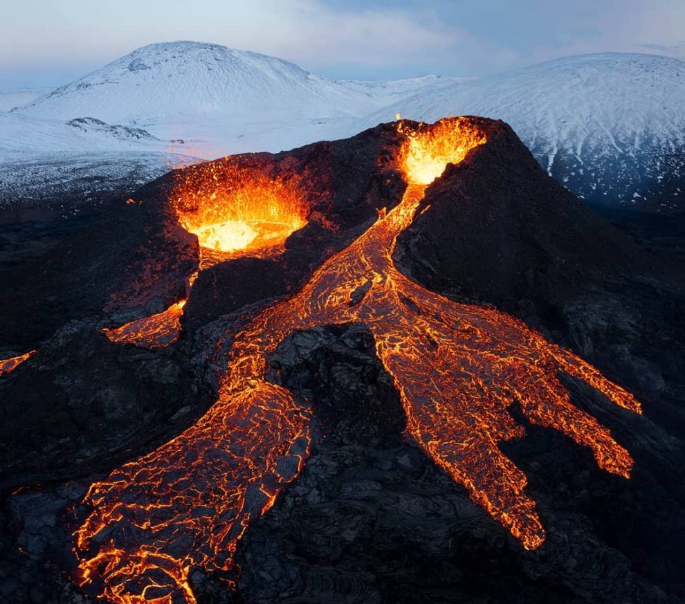 Photographer Spent Two Weeks In Iceland To Shoot The Recent ...