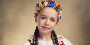 Photographer Captures Beautiful Polish Folklore Costumes In A Painting-Like Style