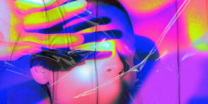 Telling Stories with Color: Erikson Aponte Creates Artworks Influenced by Psychedelia and The Color Reflection