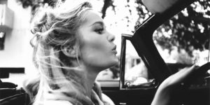 Stunning Black and White Celebrity Photographs Taken by Dennis Hopper in the 1960s