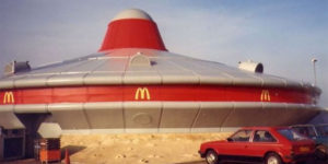 This UFO Spaceship McDonald’s Used to Exist in Alconbury, England in the 1990s