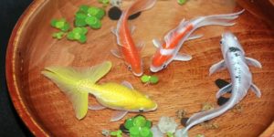 Beautiful And Detailed Paintings In Resin By Feif Dong