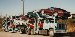 Amazing Photographs of Auto Transporters From the 1970s and 1980s