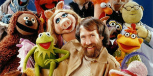 Amazing Photographs of Jim Henson Posing With His Muppets From the 1970s and 1980s