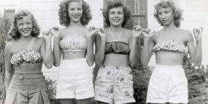 Cheerful Photos of Teenage Girls in the 1940s