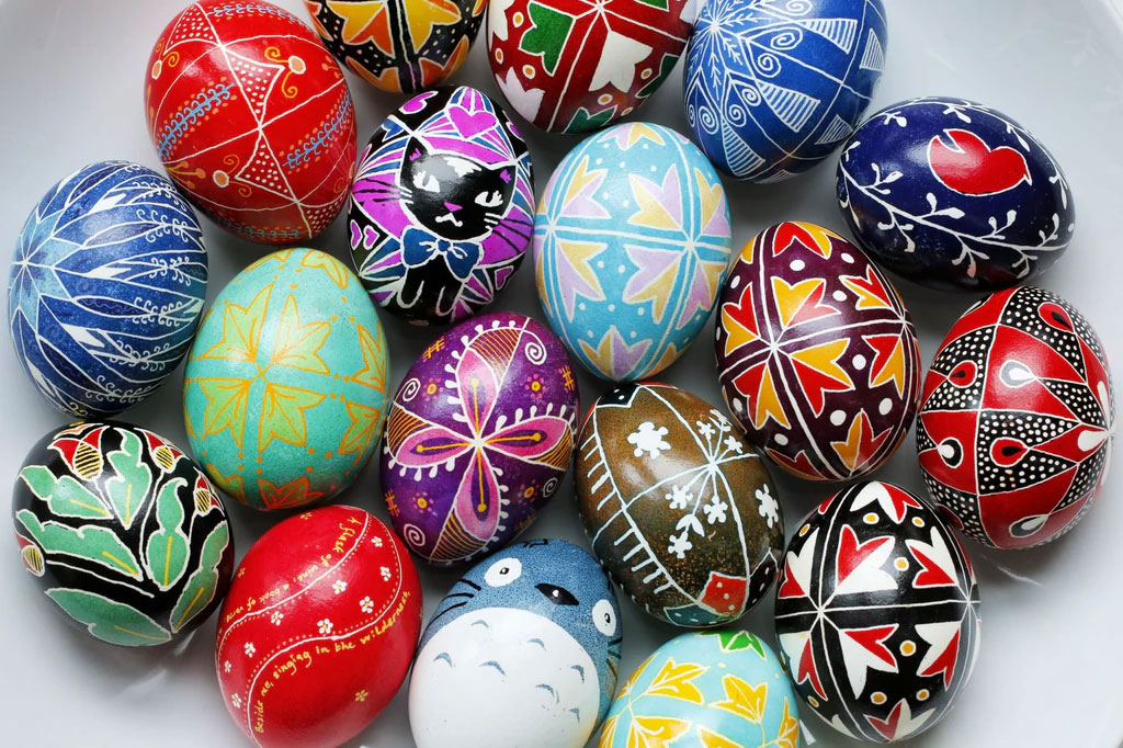The Pysanka — Ukrainian Easter Eggs with Strength - Vimarsana News