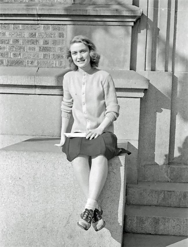 1940s Teenage Fashion: Girls