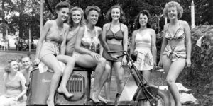 Fascinating Vintage Photographs of Scooter Enthusiasts in Nebraska, 1945