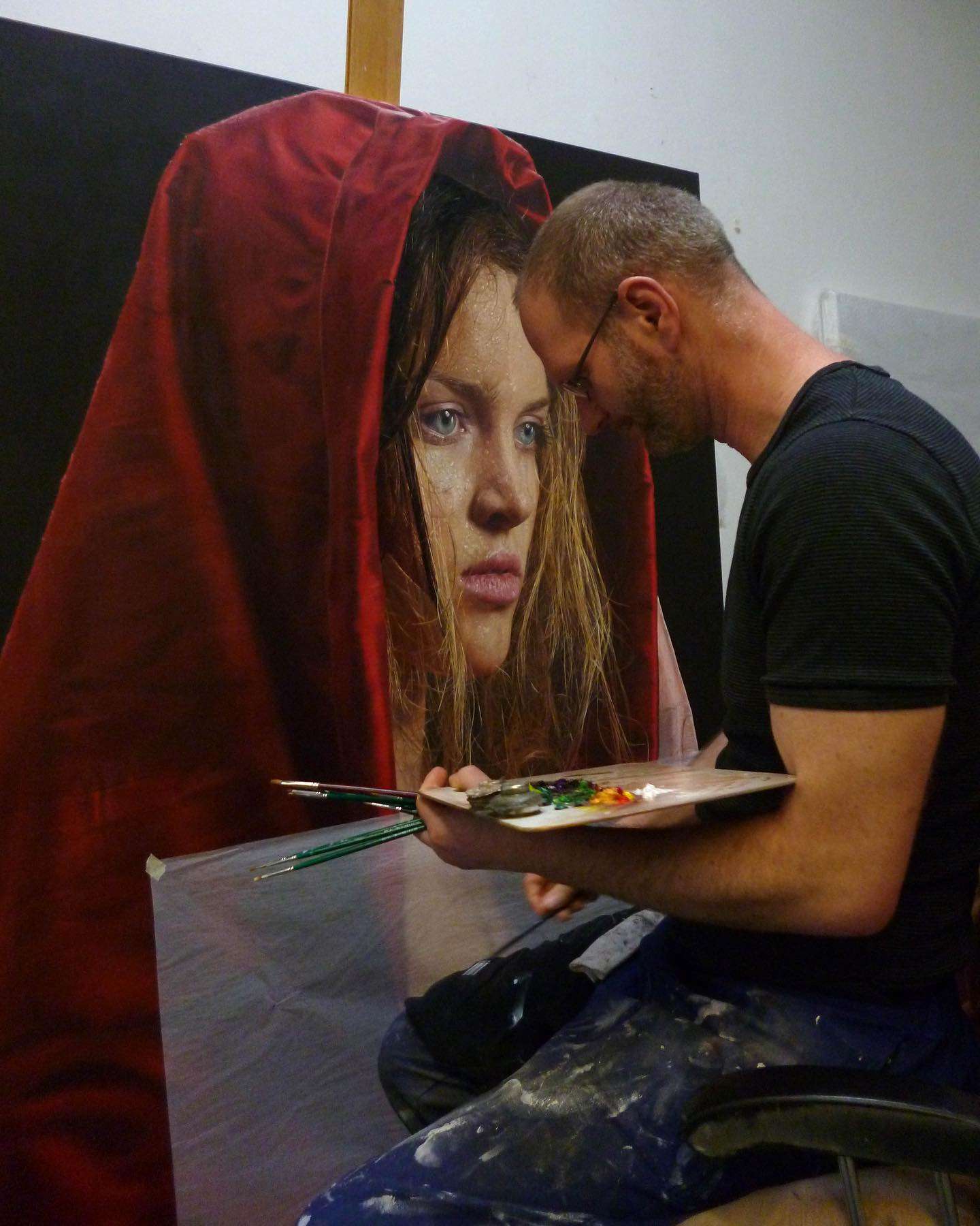 Artist Creates Paintings That Are So Realistic You May Want to Look ...