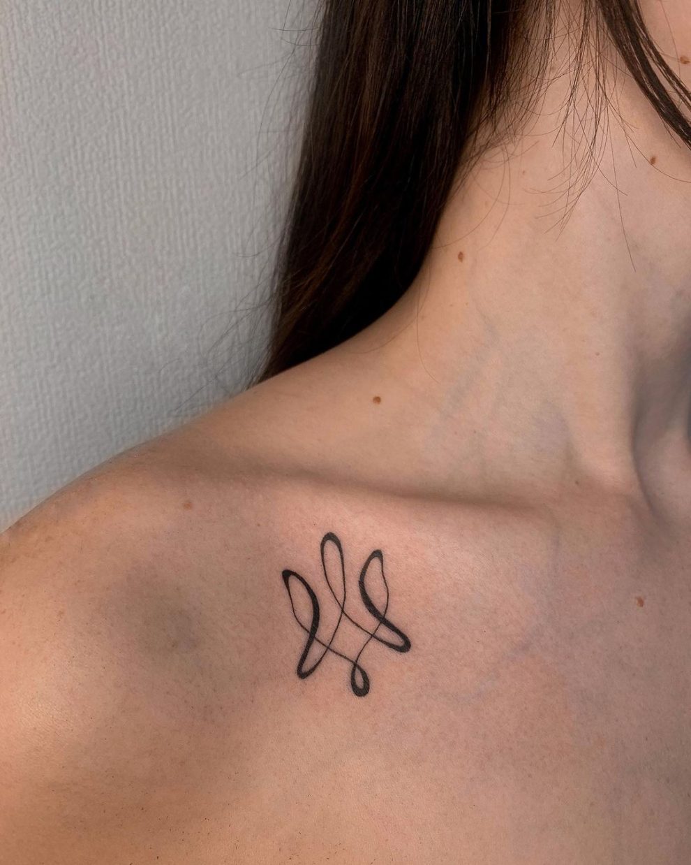 A short history of tattoos in Ukrainian: how ink became the latest symbol  of defiance