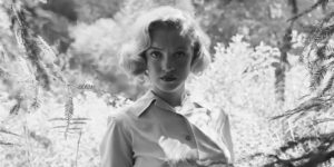 Rare Photos of A Young and Then Still-Unknown Marylin Monroe Hiking in The Woods, 1950