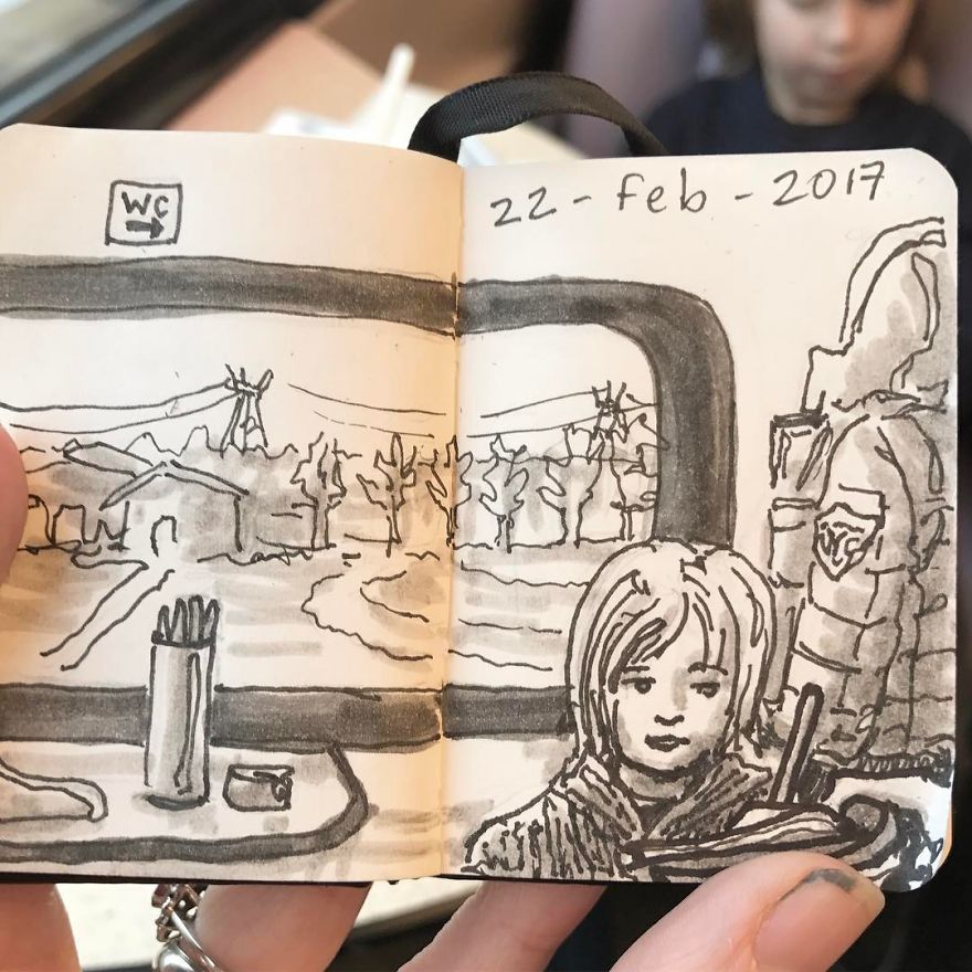 I-Drew-Other-Passengers-on-the-NDSM-Ferry-in-Amsterdam-and-Made-the-Sketchbook-into-a-Movie-5afc1af68965c__880