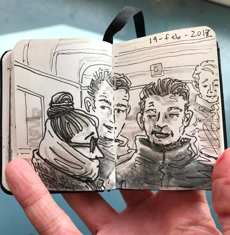 I-Drew-Other-Passengers-on-the-NDSM-Ferry-in-Amsterdam-and-Made-the-Sketchbook-into-a-Movie-5afc1aff754e9__880