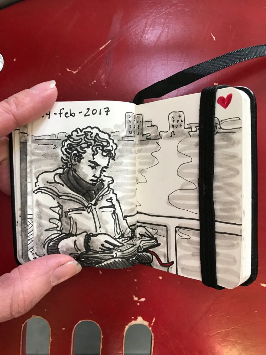 I-Drew-Other-Passengers-on-the-NDSM-Ferry-in-Amsterdam-and-Made-the-Sketchbook-into-a-Movie-5afc1b31ce64c__880