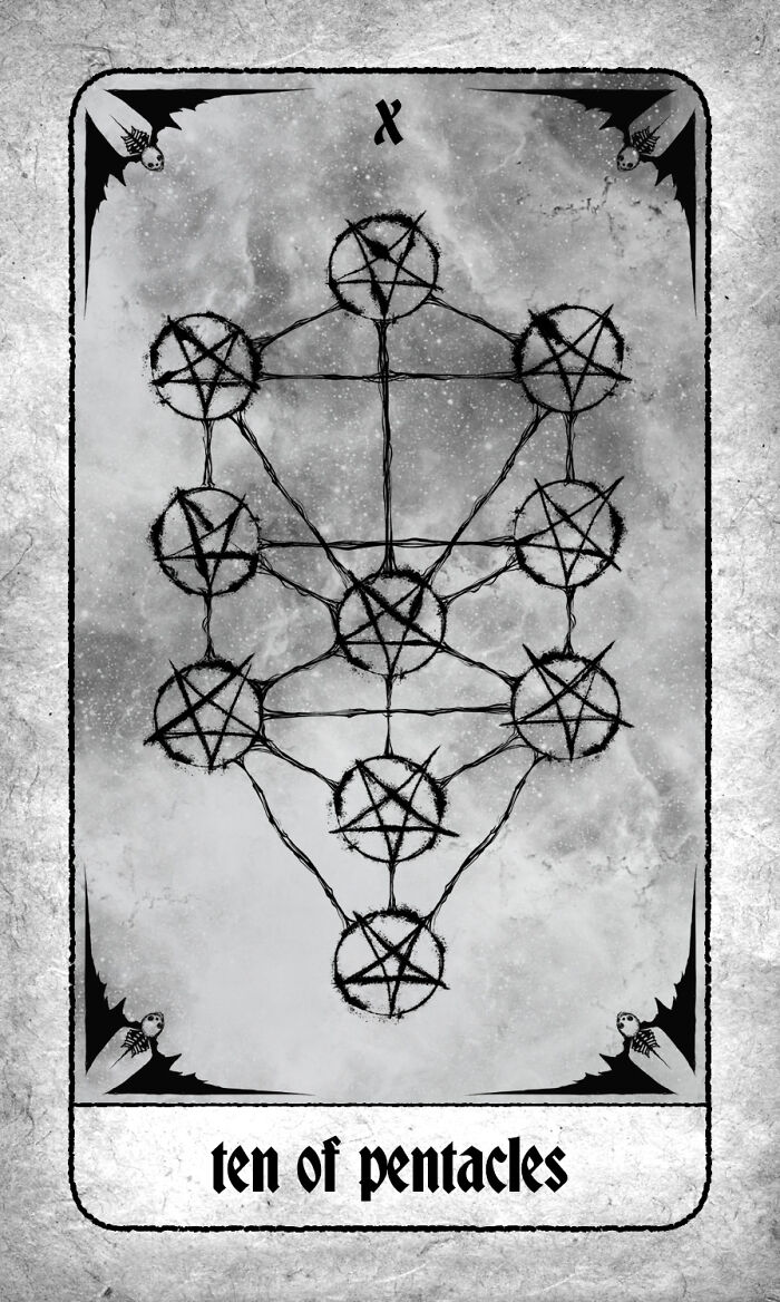I-created-my-own-dark-and-twisted-tarot-deck-634d589e97a09-png__700