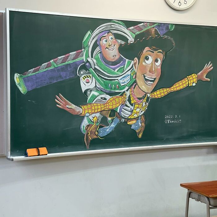 Japanese-teacher-creates-real-works-of-art-on-the-blackboard-before-starting-class-48-Pics-636b7974034fe__700