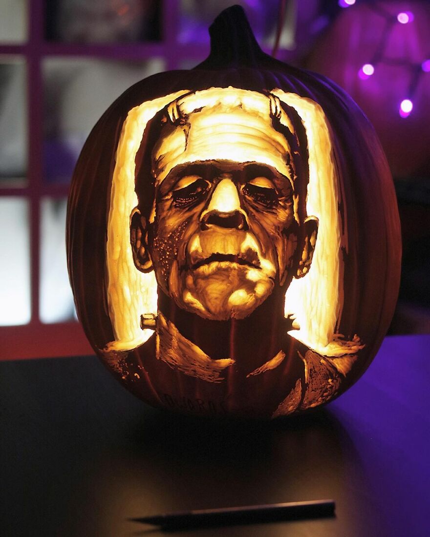 This-Artist-Takes-Pumpkin-Carving-To-Another-Level-And-Its-Scarily-Good-6374e0cb2b045__880