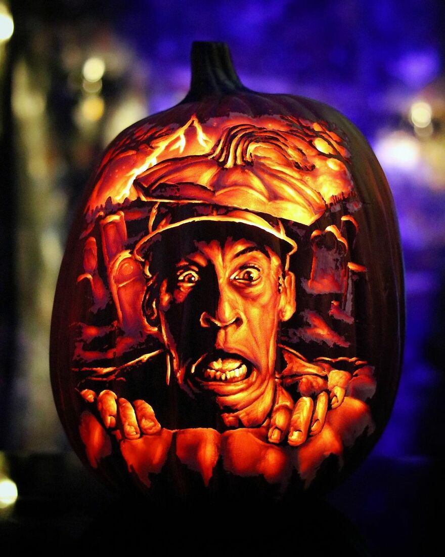 This-Artist-Takes-Pumpkin-Carving-To-Another-Level-And-Its-Scarily-Good-6374e118421aa__880