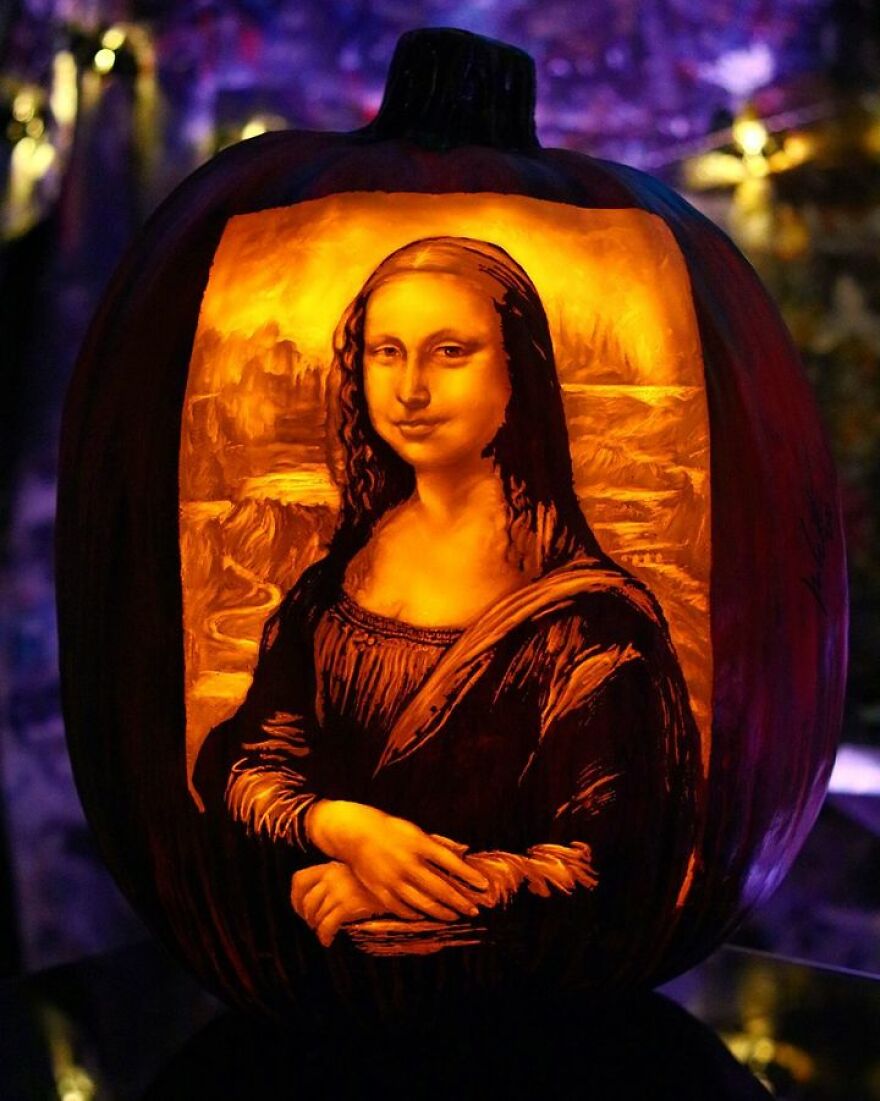 This-Artist-Takes-Pumpkin-Carving-To-Another-Level-And-Its-Scarily-Good-6374e121be043__880