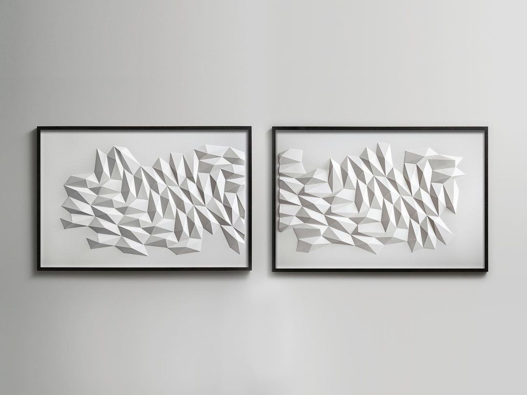 Artist Zai Divecha Brings Illusion of Movement to Life in Monochromatic ...