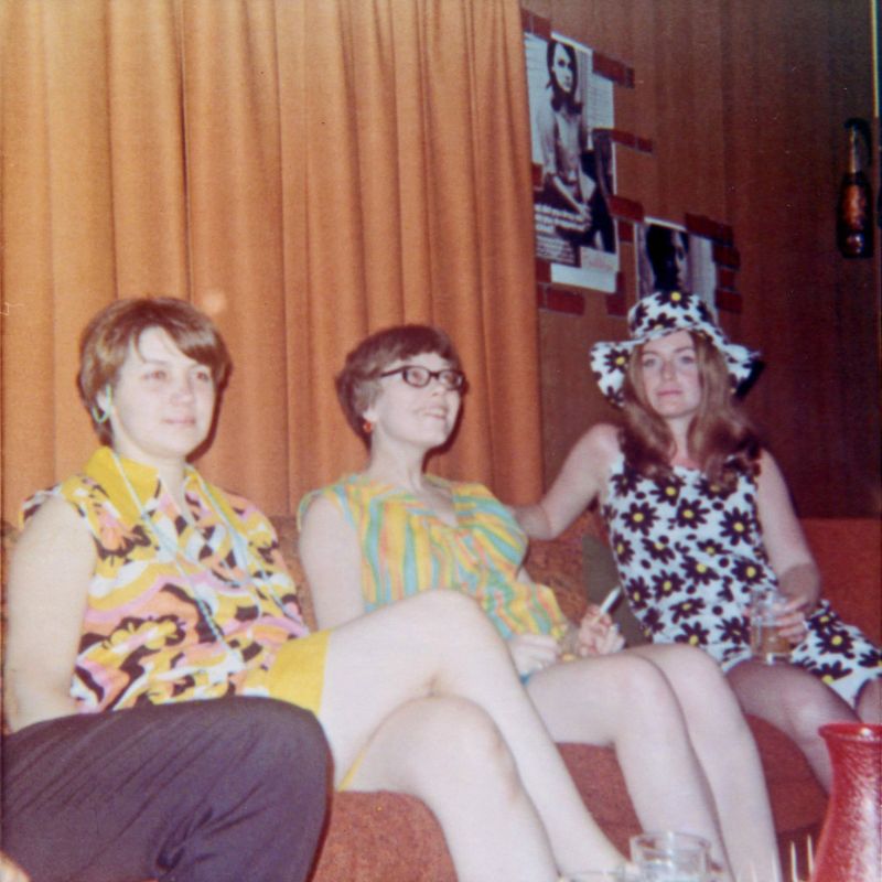 1960s-female-fashion-14