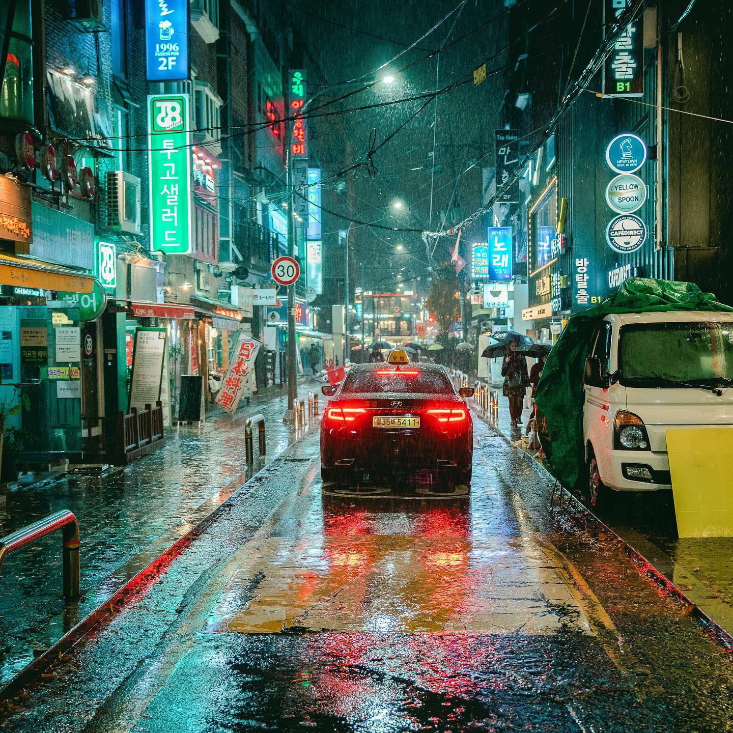 Take Home a Piece of the Neon-Lit Metropolis: Cyberpunk Asia in ...