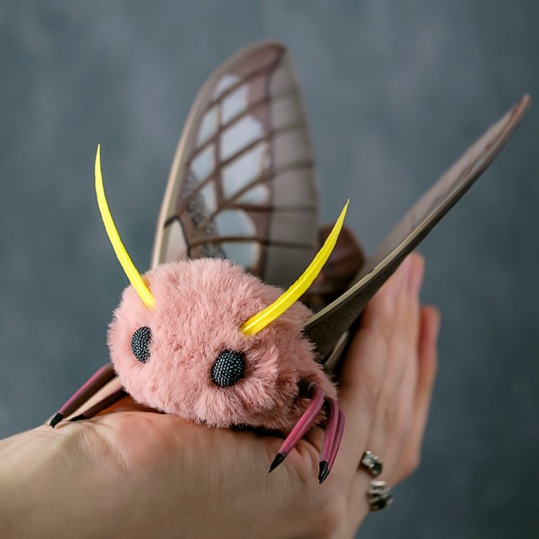 Artist Makes Tiny Fantasy Moth Dolls That Are Completely Handmade ...