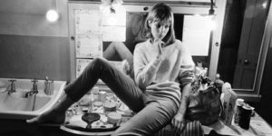 Classic Stylish Photos of Jane Birkin, The English Icon of Freedom and '60s Fashion