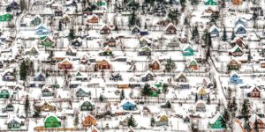 Photographer Fyodor Savintsev Captures 'The Dacha', A Unique Soviet Phenomenon