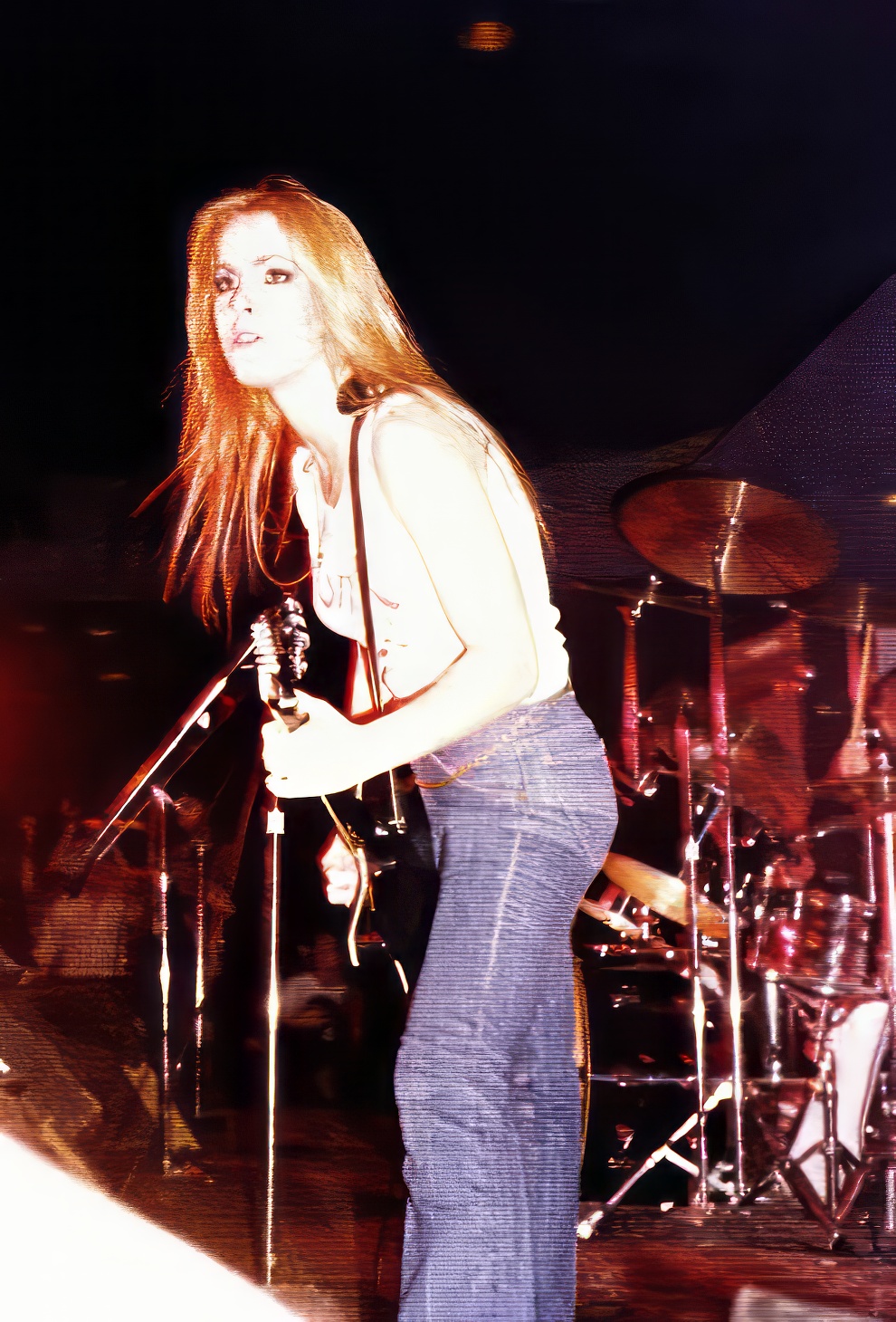 lita-ford-on-stage-12-