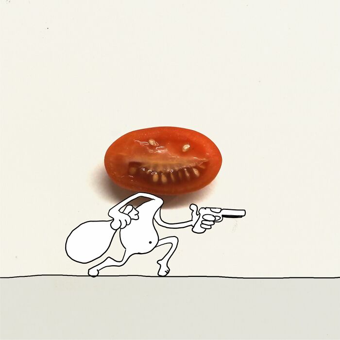 The Killer Tomato Appeared On The Scene While I Was Cutting Vegetables To Cook 65662fec32d0c 700