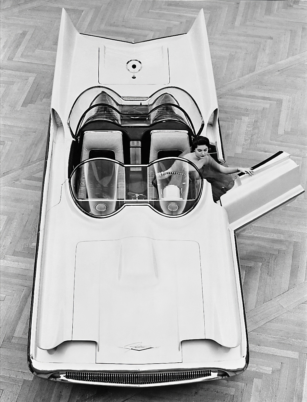 1955 Lincoln Futura Concept Car 4 