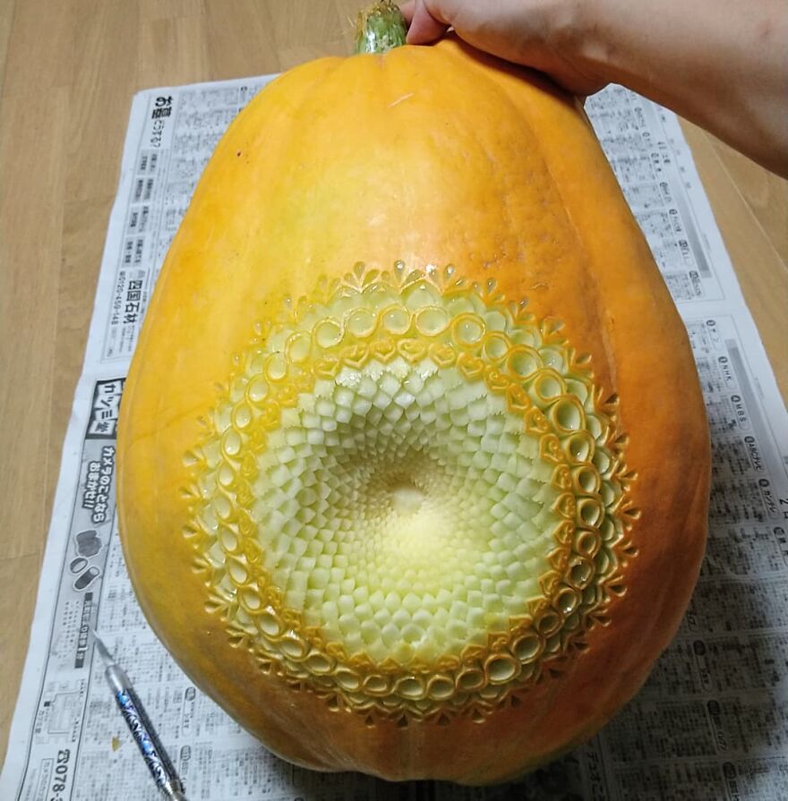 Gaku Carving A Food Carving Artist Changes Vegetables And Fruits Into Surprising Artworks New Pics 65d49eb5eea8f 880
