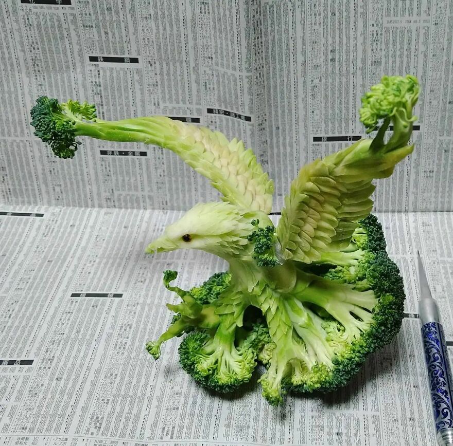 Gaku Carving A Food Carving Artist Changes Vegetables And Fruits Into Surprising Artworks New Pics 65d49ebada295 Jpeg 880