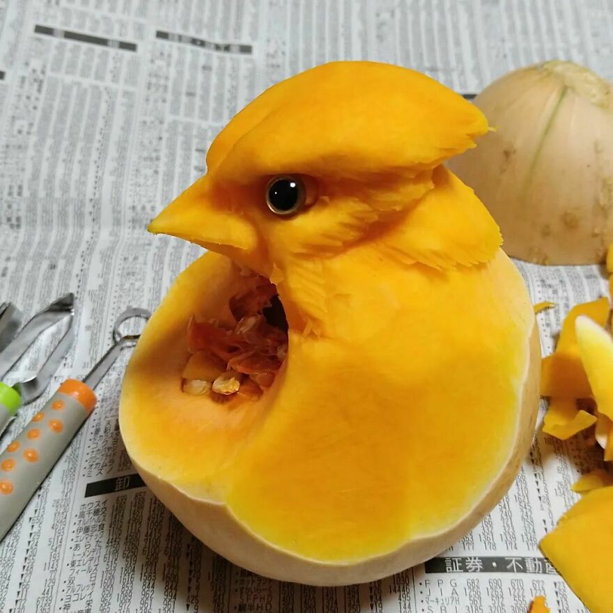 Gaku Carving A Food Carving Artist Changes Vegetables And Fruits Into Surprising Artworks New Pics 65d49ef4aefd3 Jpeg 880