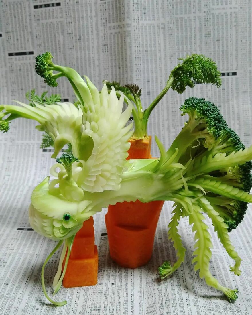 Gaku Carving A Food Carving Artist Changes Vegetables And Fruits Into Surprising Artworks New Pics 65d49f021aa7d Jpeg 880