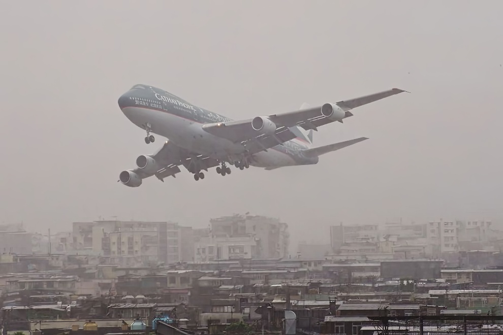 Kai Tak Landing 10 