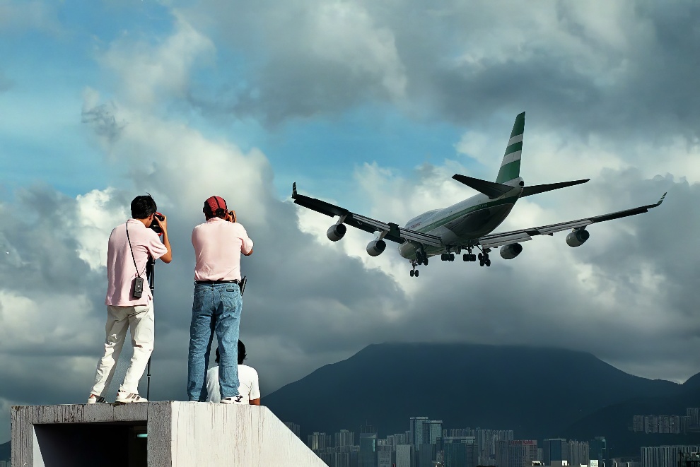 Kai Tak Landing 2 