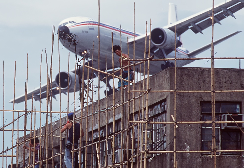 Kai Tak Landing 24 