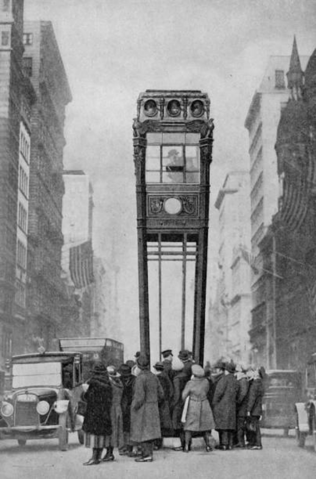 New York Traffic Signal Tower 5