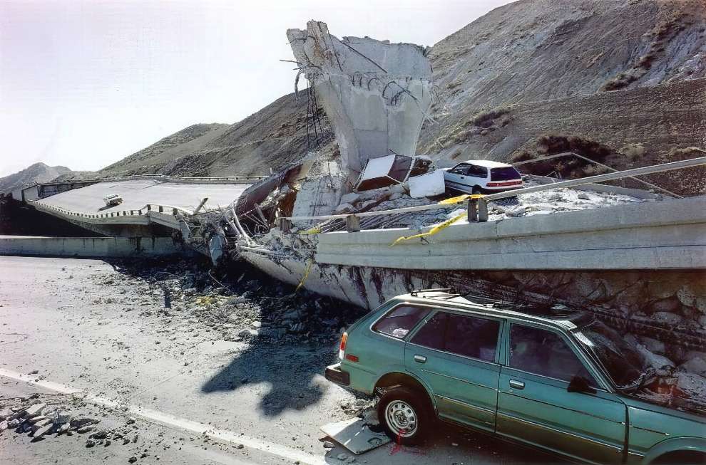 1994 Northridge Earthquake 13 